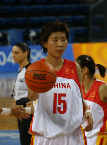 霍芬海姆3-0大胜奥格斯堡，布格尔传射，巴祖马纳-杜尔建功