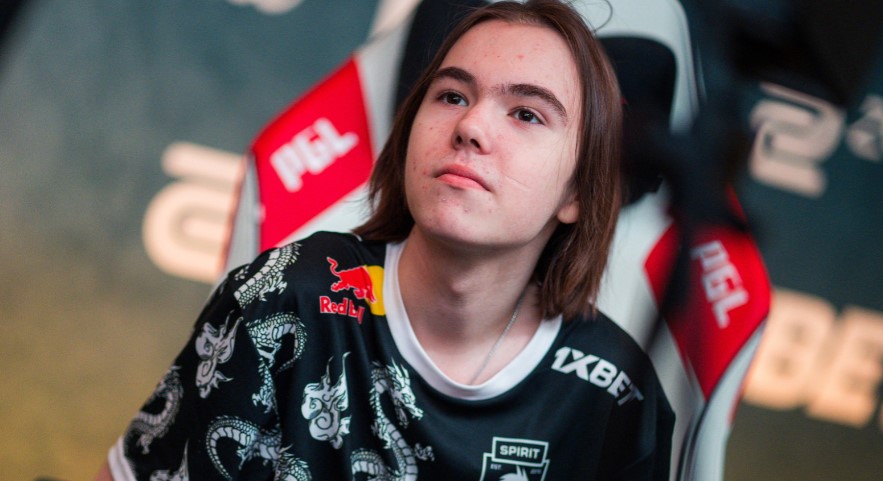 【战报】2025LPL春季赛BLG 0-2 FPX，小天王者归来状态火热